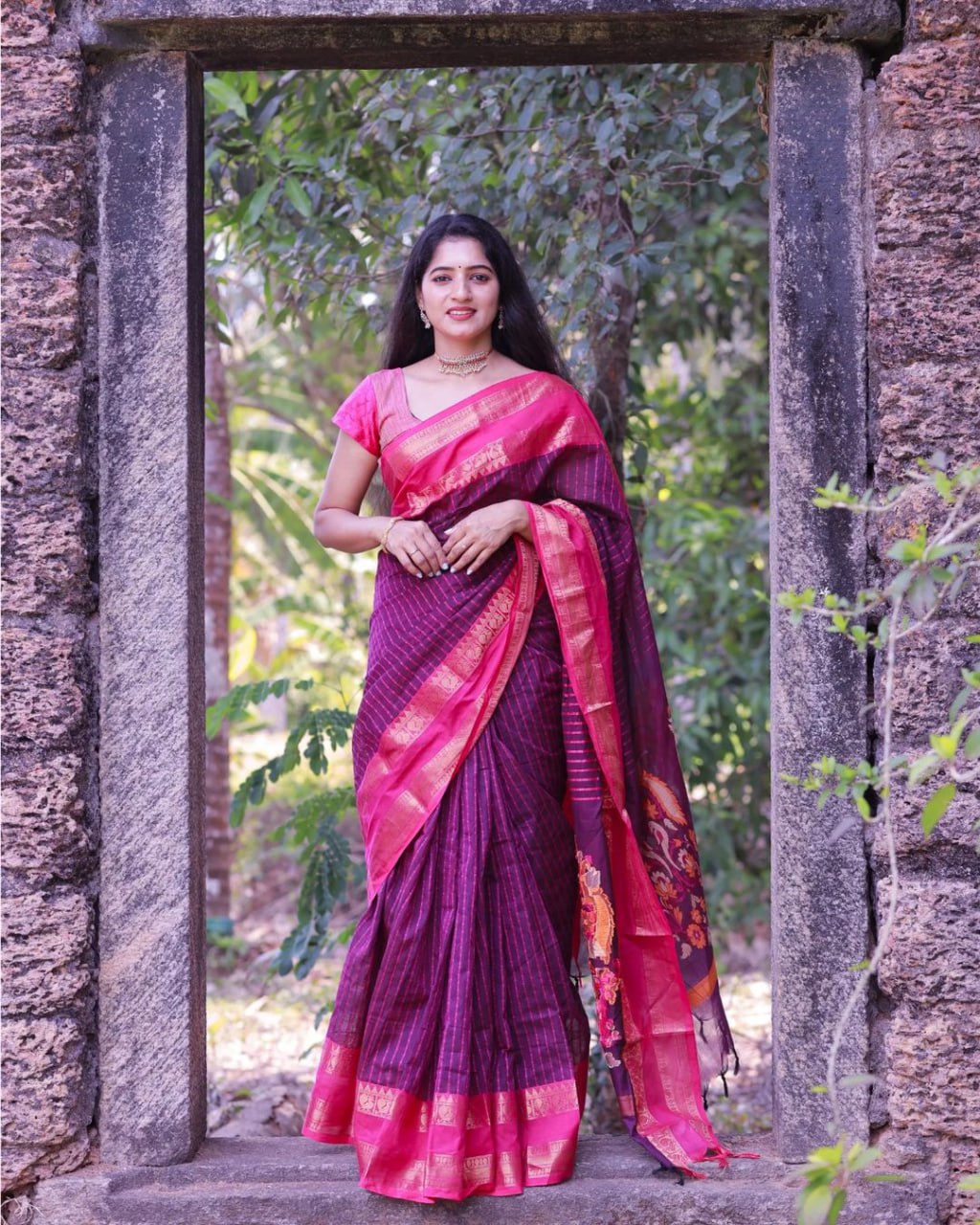 Woven Kanjivaram , Banarasi Jacquard Saree