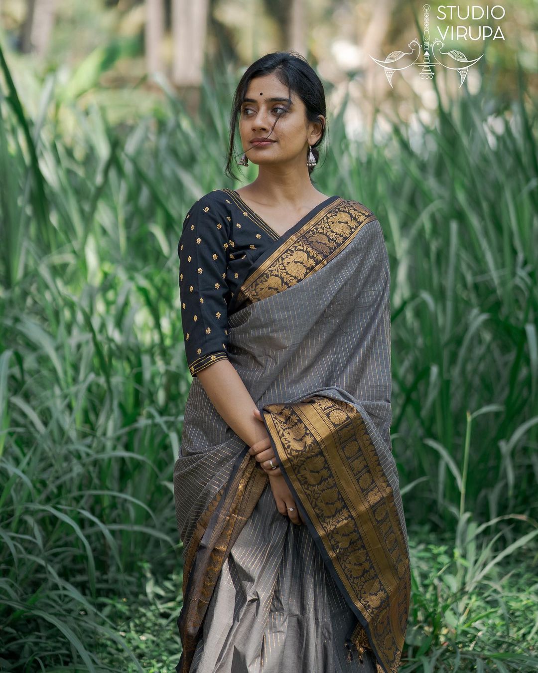 Woven Kanjivaram , Banarasi Jacquard Saree