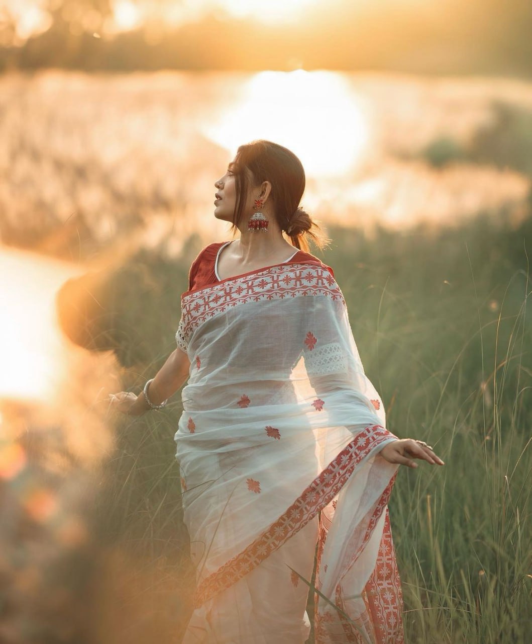 Woven Kanjivaram , Banarasi Jacquard Saree