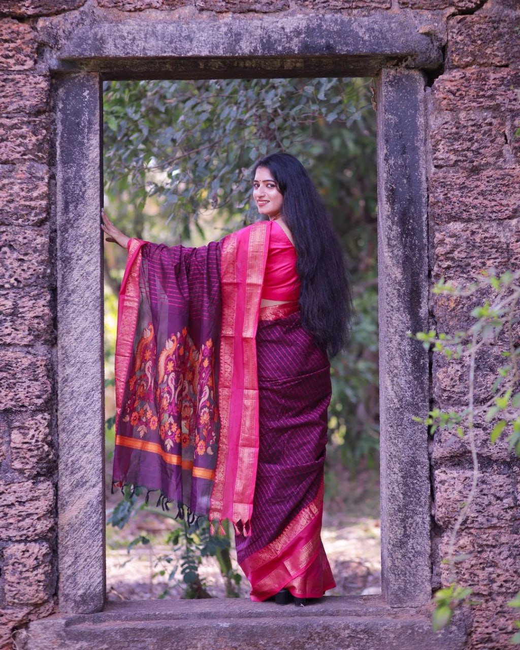 Woven Kanjivaram , Banarasi Jacquard Saree