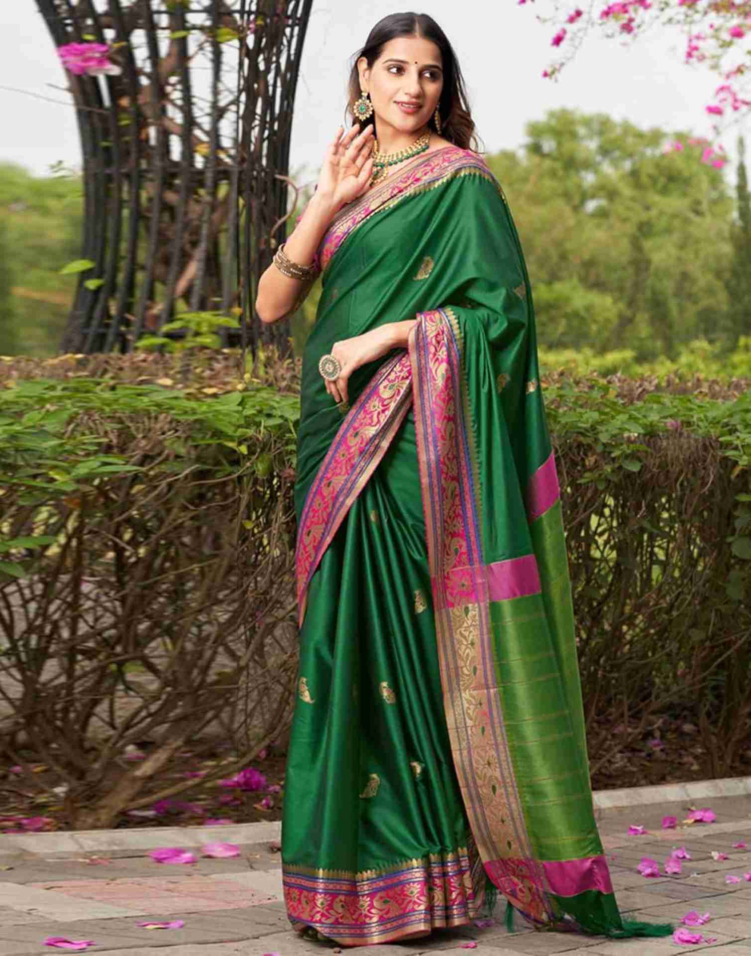 Woven Kanjivaram , Banarasi Jacquard Saree