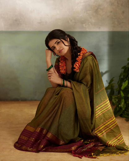 Woven Kanjivaram , Banarasi Jacquard Saree